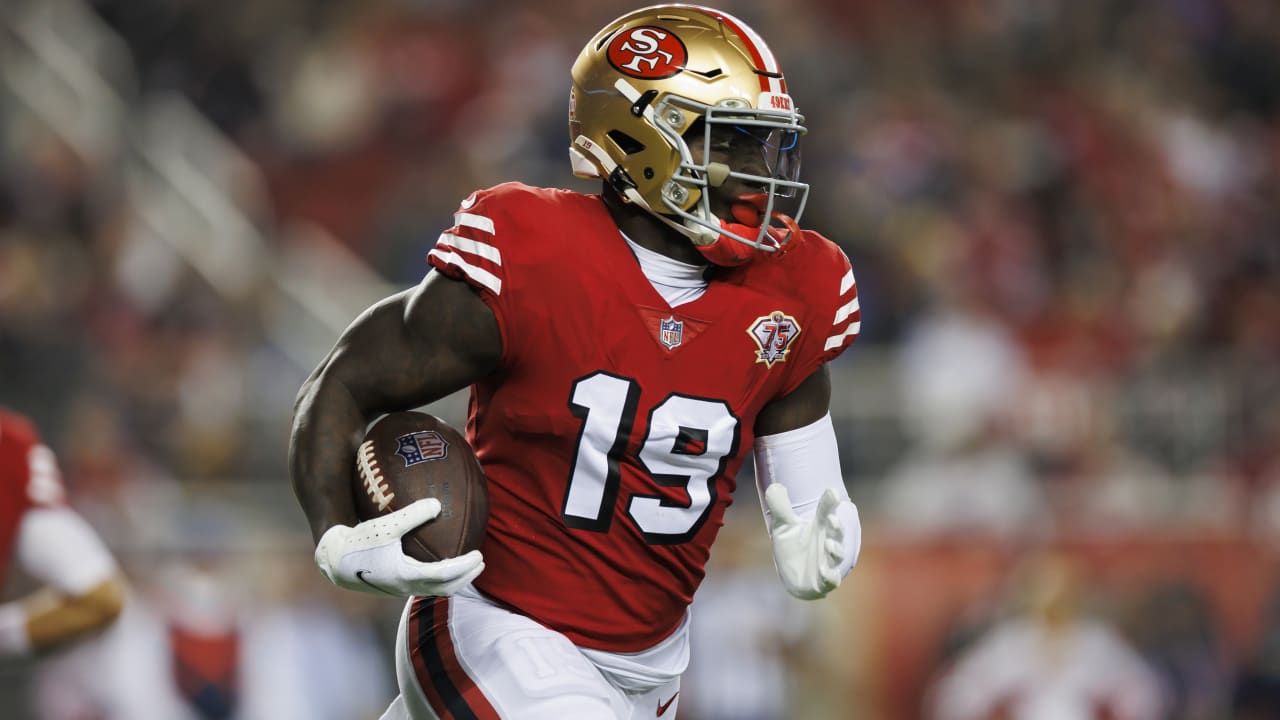 Did the San Francisco 49ers trade Deebo Samuel to the New England