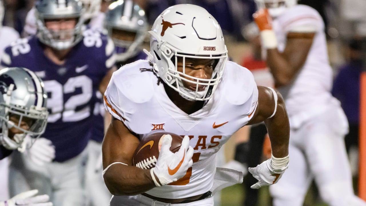 Bijan Robinson, Texas' star running back, declares for 2023 NFL draft