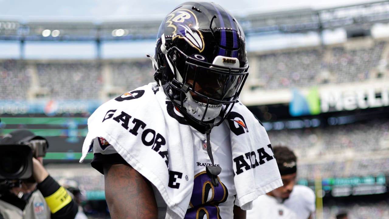 Lamar Jackson Returns to Seal Ravens' Win Over Browns - The New