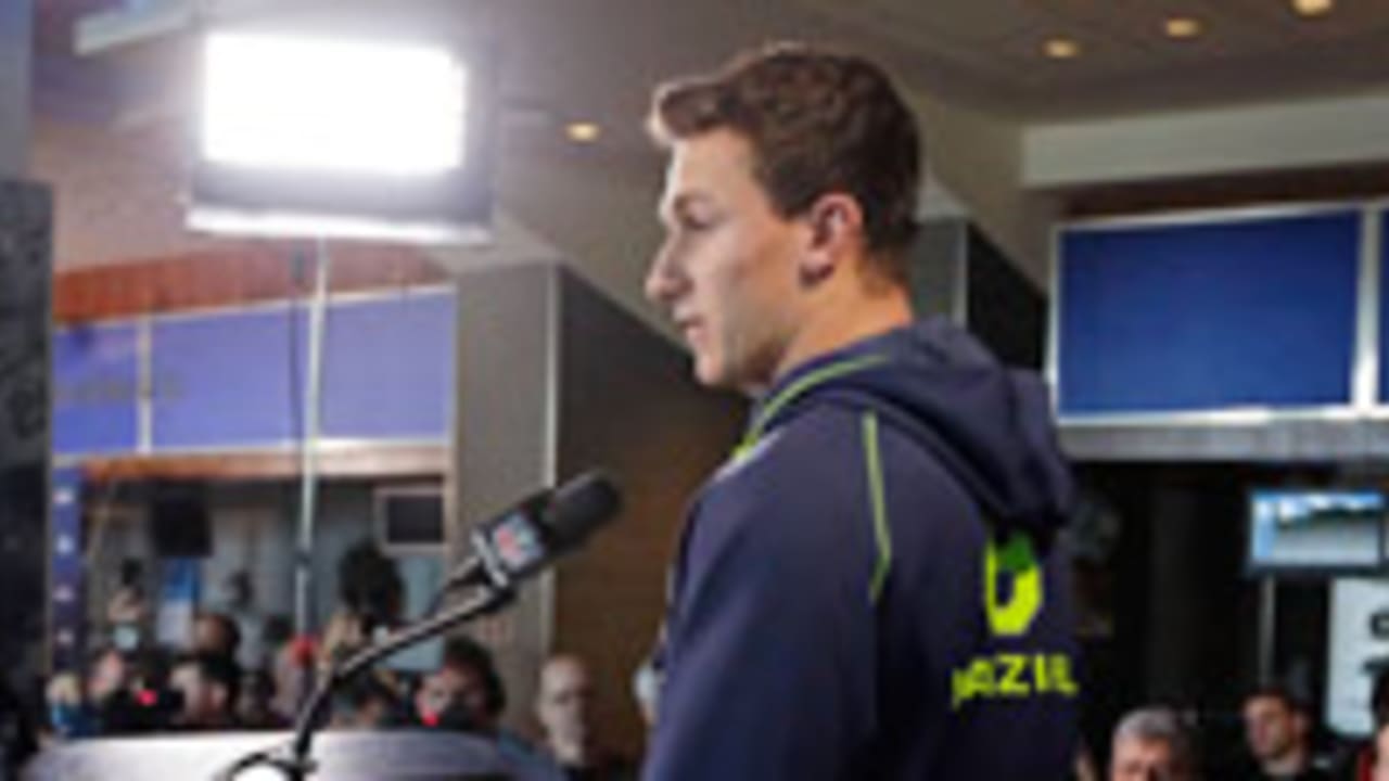 johnny-manziel-140221-spot.jpg