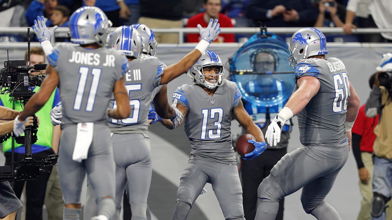 Detroit Lions beat Chicago Bears, 20-10, to keep playoff hopes alive