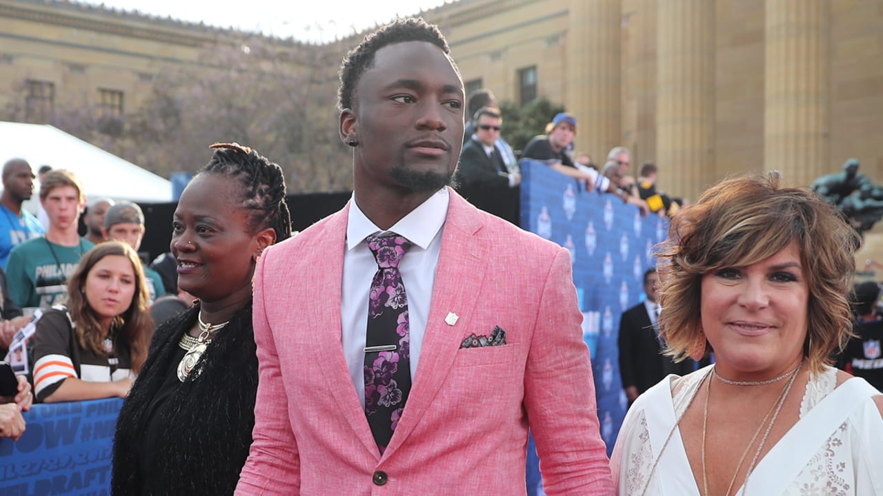 Corey-Davis-170427-sl.jpg
