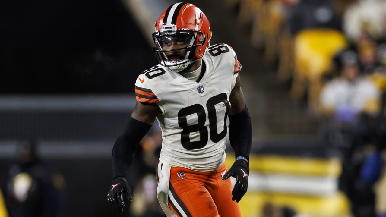 Former Browns receiver Jarvis Landry signs a one-year deal with his  hometown Saints 