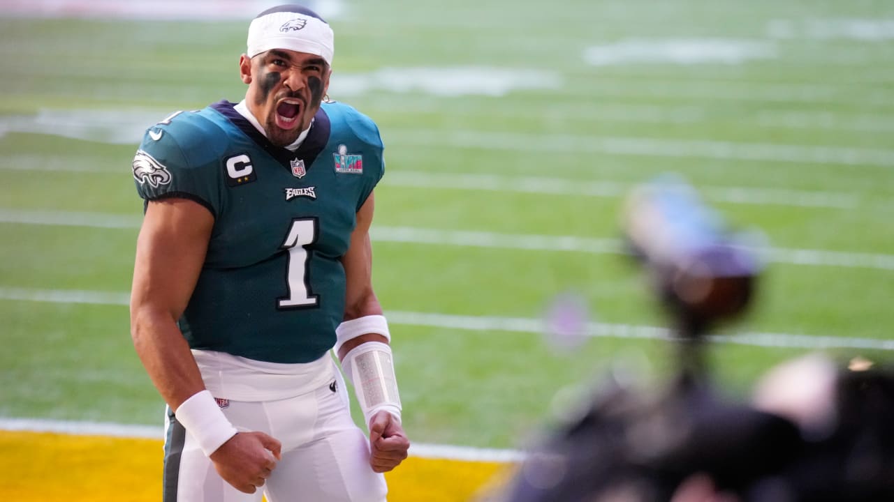 Jalen Hurts: Philadelphia Eagles quarterback agrees $255m extension making  him highest-paid player in NFL history, NFL News