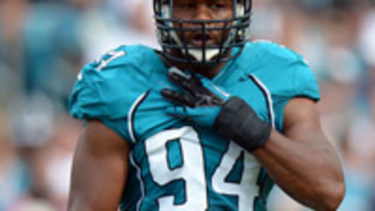 Jeremy Mincey signs with Denver Broncos