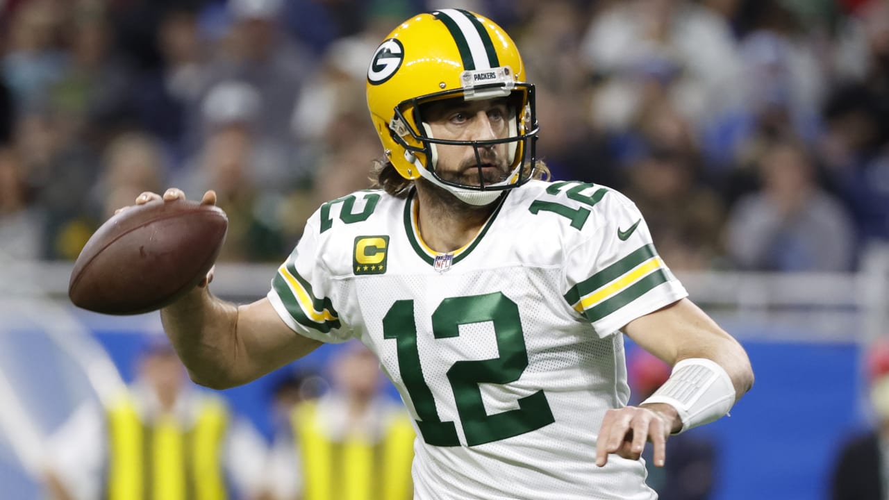 NFL: Denver Broncos fan creates customized Aaron Rodgers jersey