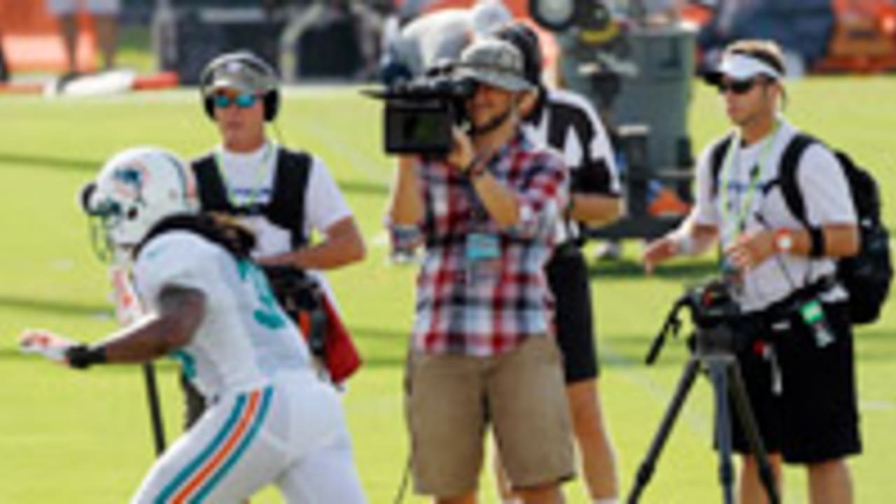 Hard-Knocks-130626-sl.jpg