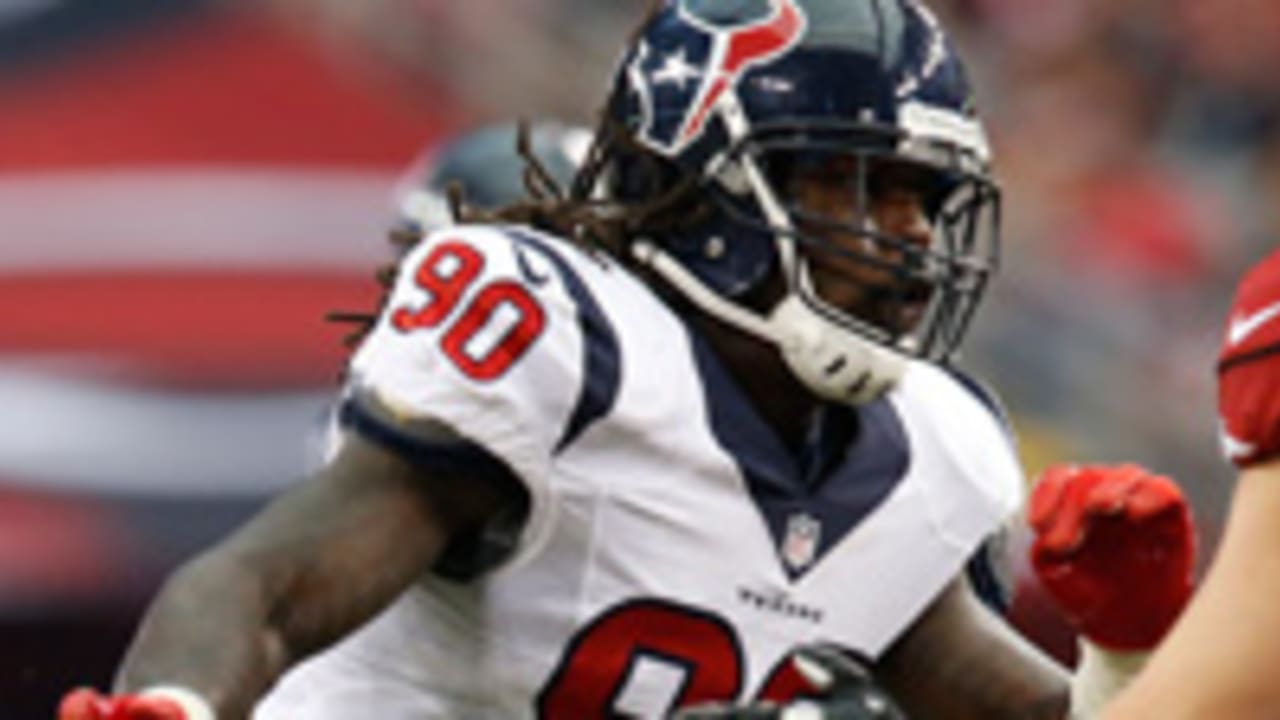 Clowney-Jadeveon-140816-SL.jpg