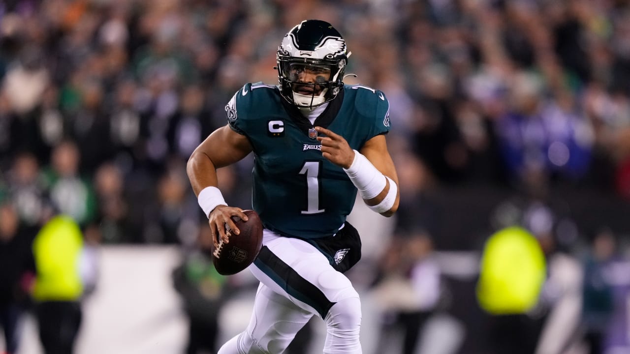 Philadelphia Eagles Jalen Hurts, DeVonta Smith near top of NFL jersey sales  after Week 1 victory