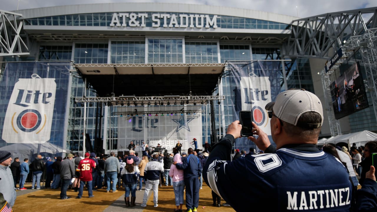 Cowboys fans head to AT&T Stadium to watch NFC playoff game vs. 49ers 