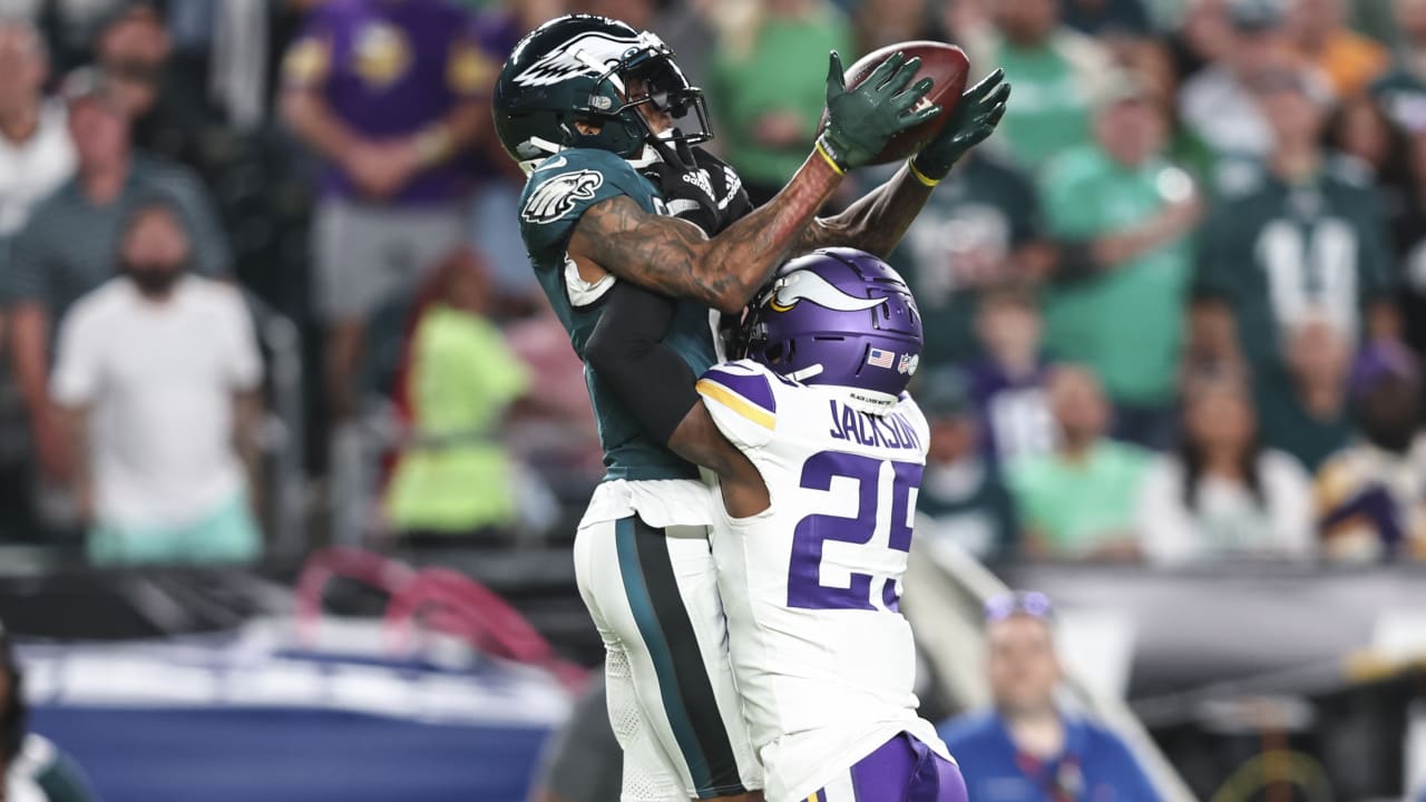 Eagles-Broncos analysis: Jalen Hurts, DeVonta Smith spur a convincing win  with a blazing first half