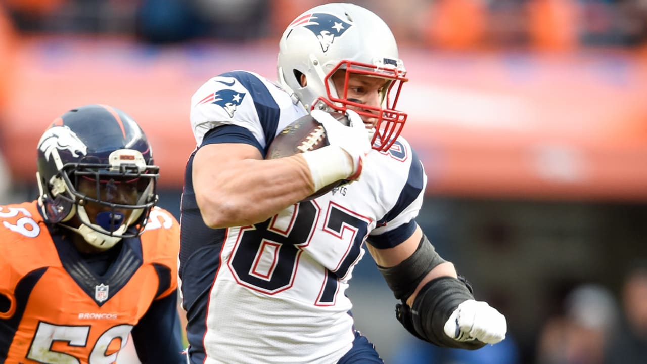 gronk-160916-SL
