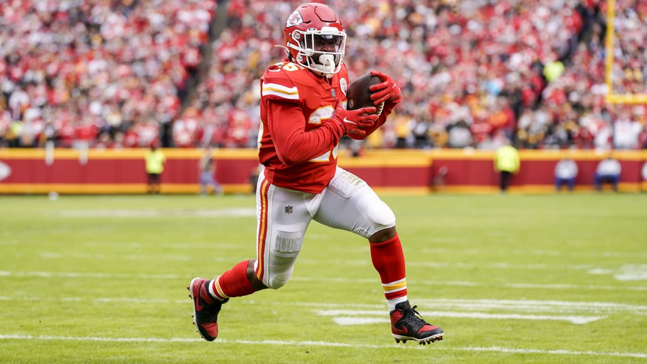 Chiefs RB Clyde Edwards-Helaire poised to return vs. Bills in Divisional  Round