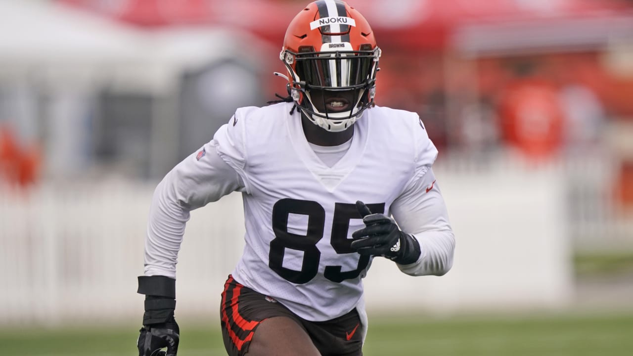 New England Patriots rumors: Why team should go after David Njoku