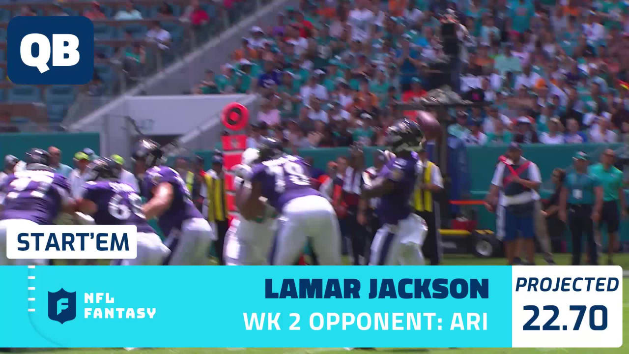 Michael Fabiano on X: Welcome to Week 10! I joined @JenPiacenti on @sinow  @si_fantasy to discuss the top starts and sits at the quarterback position,  including Bears QB Justin Fields! Should you