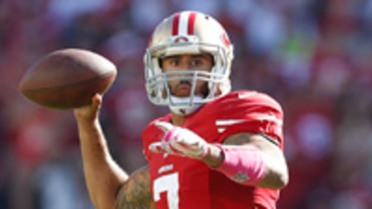 Colin Kaepernick Wears Beats Headphones Again