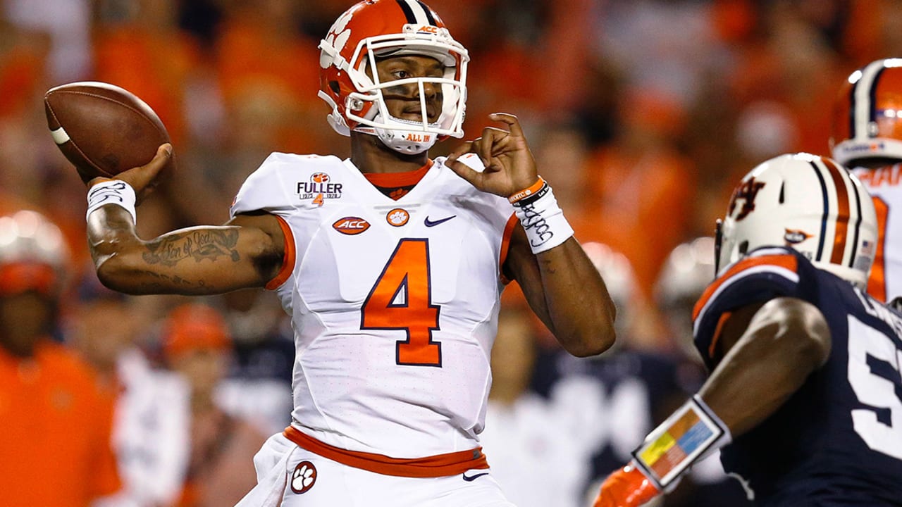 Deshaun Watson-160903-Spot.jpg
