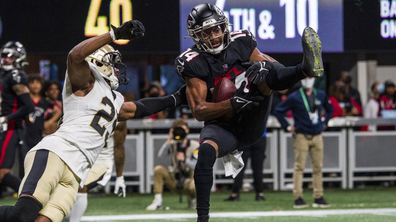 Falcons WR Russell Gage questionable to return against Buccaneers - The  Falcoholic