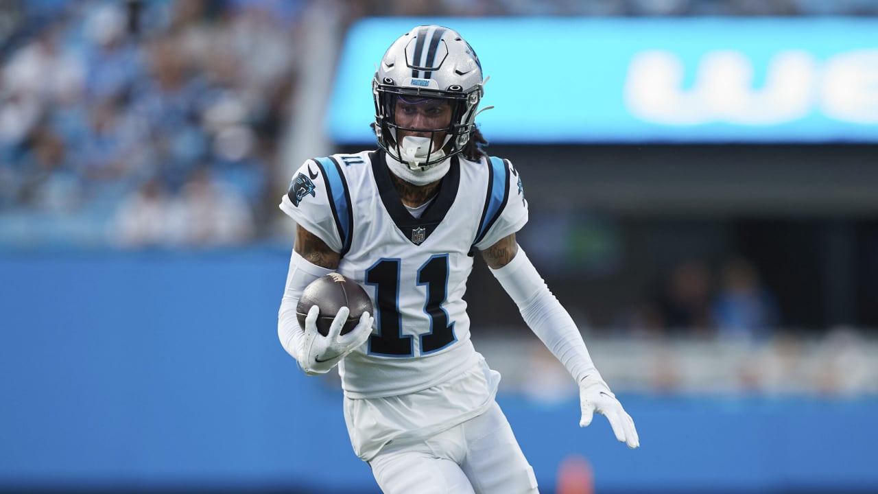 Panthers sign wide receiver Robby Anderson