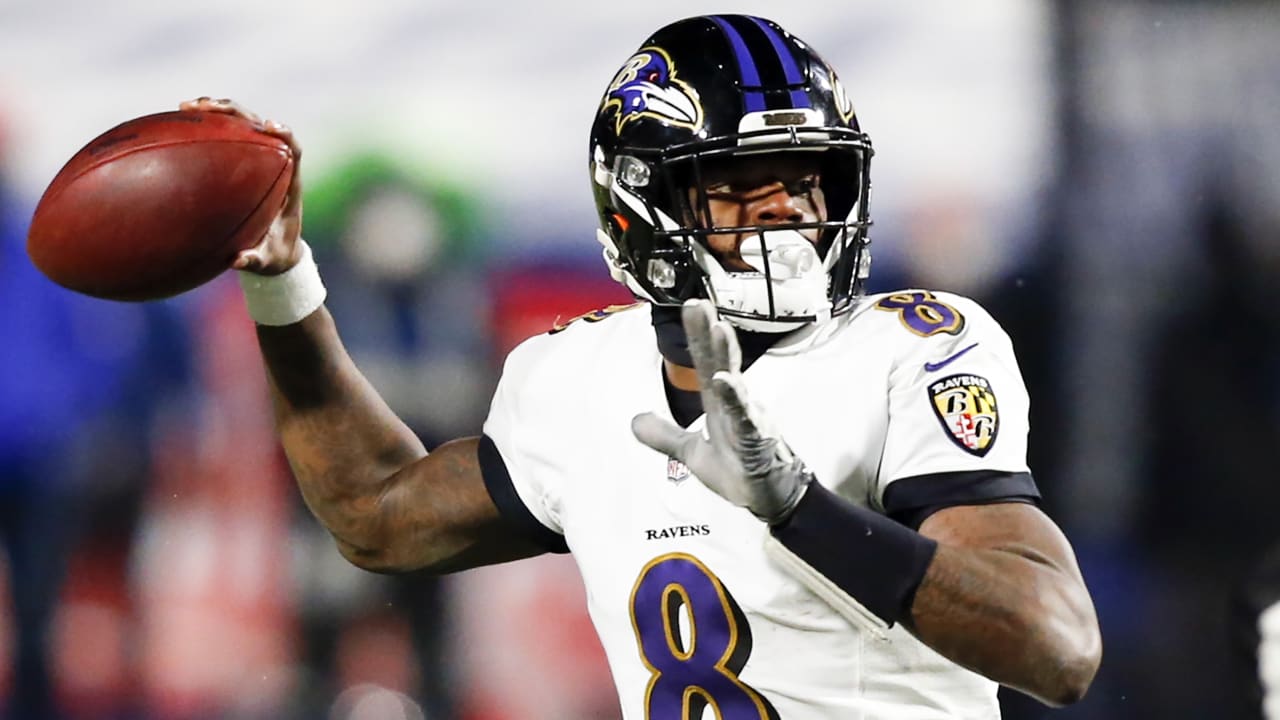 Ravens' Jackson inactive against Bears because of illness