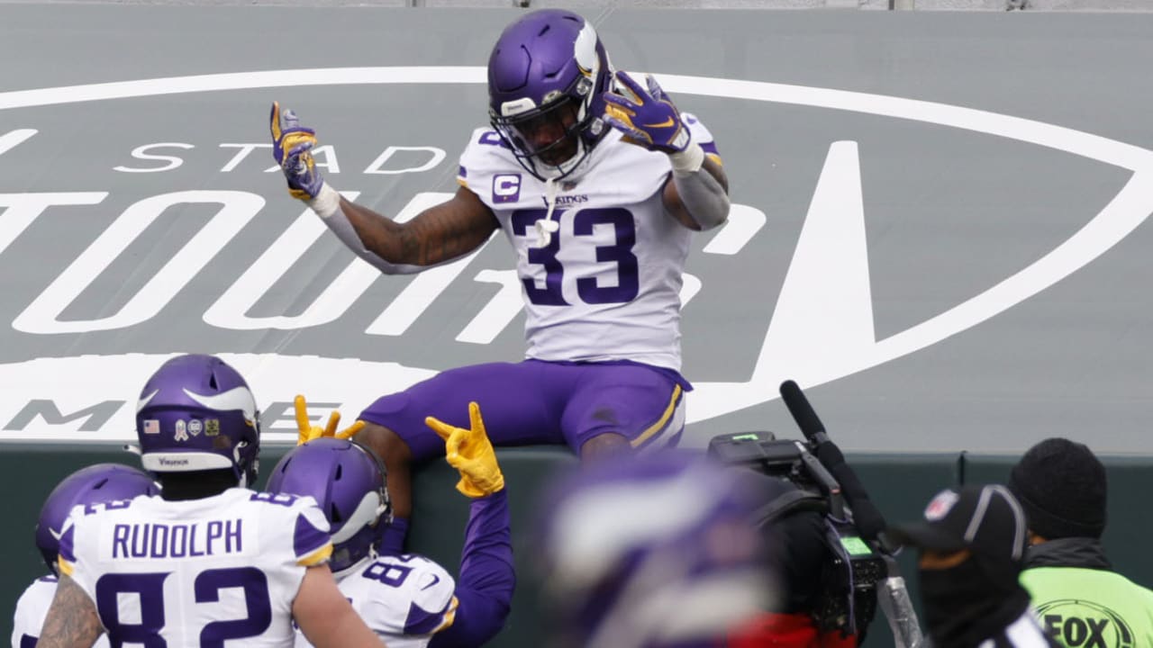 The Minnesota Vikings' offensive line paves the way for running back ...