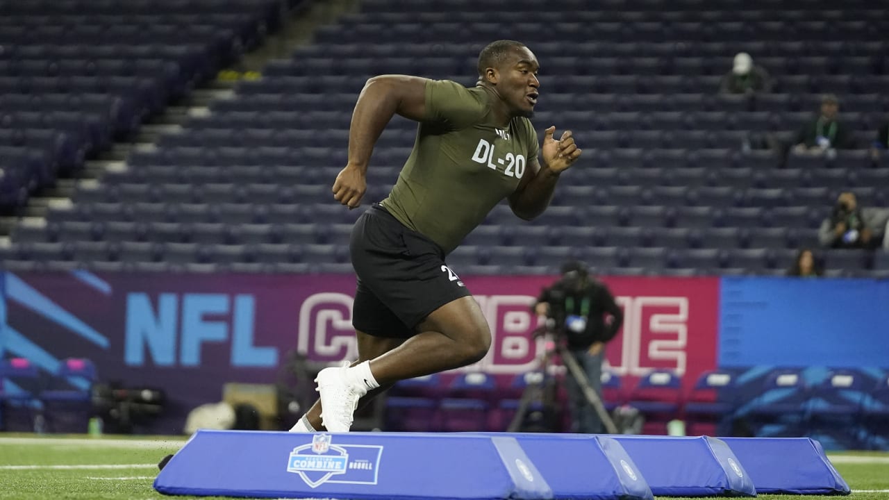 Defensive End Adetomiwa Adebawore's 2023 NFL Scouting Combine Workout