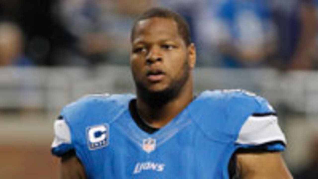 Ndamukong Suh Sends Clear Message About Playing For Eagles, The Spun