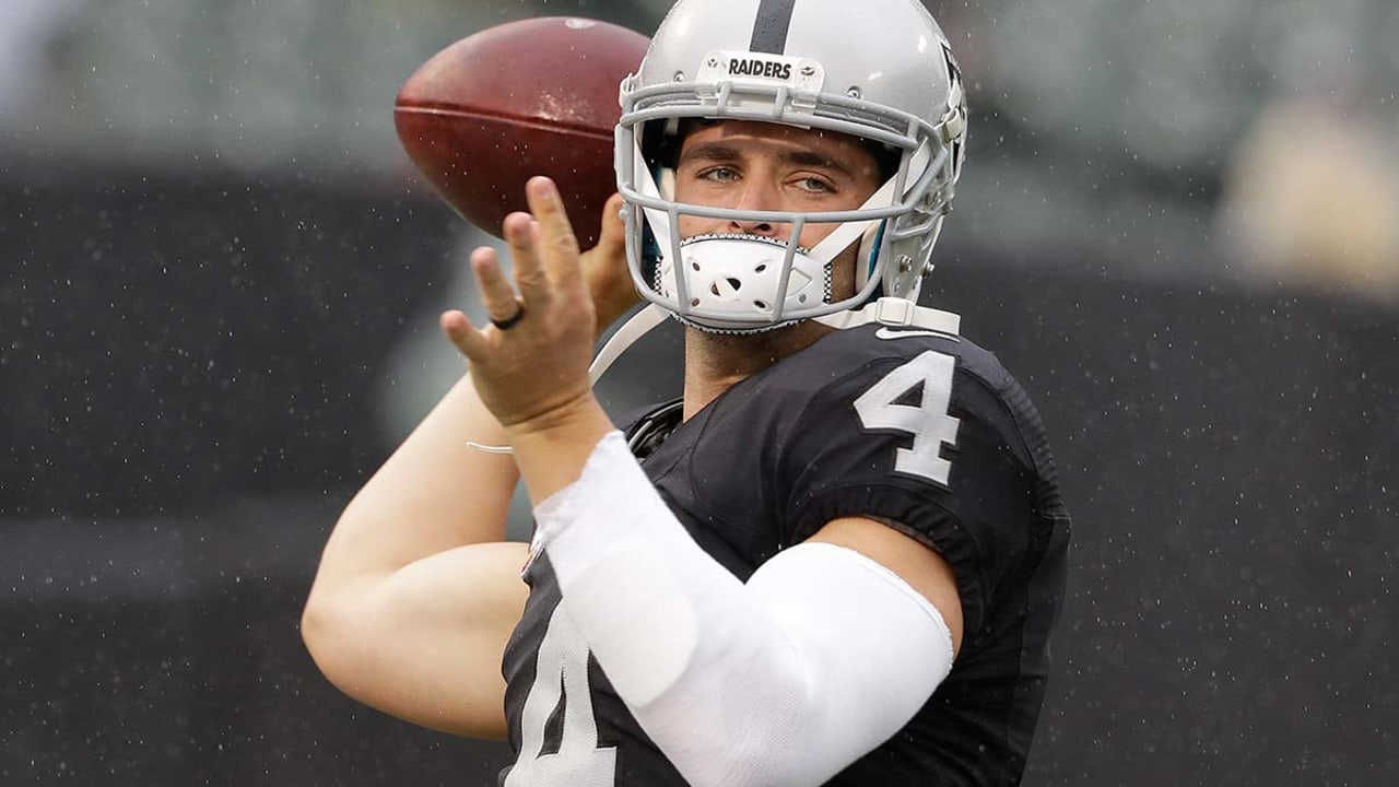 _Derek-Carr-161020-sl.jpg