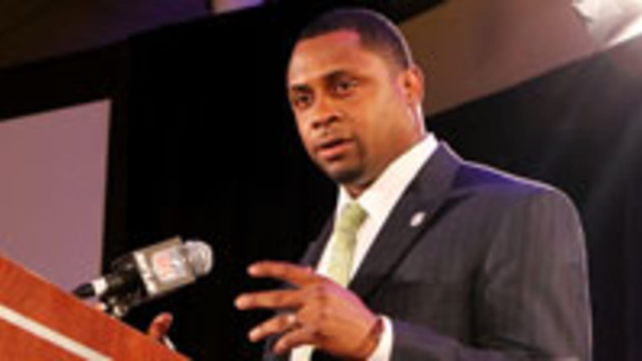 Troy Vincent tabbed NFL executive VP of football operations