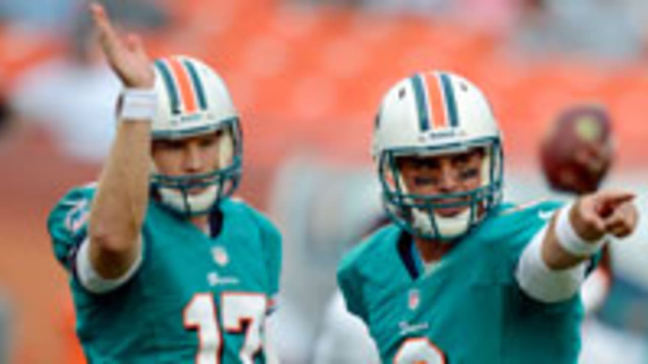 ryan-tannehill-matt-moore-spot_120819.jpg