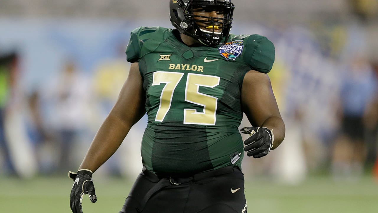 A Closer Look At Raiders DT Andrew Billings