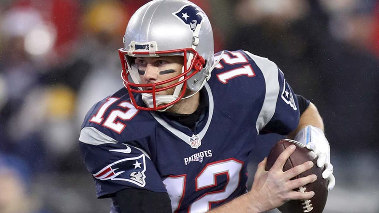 Tom-Brady-170125-sl.jpg