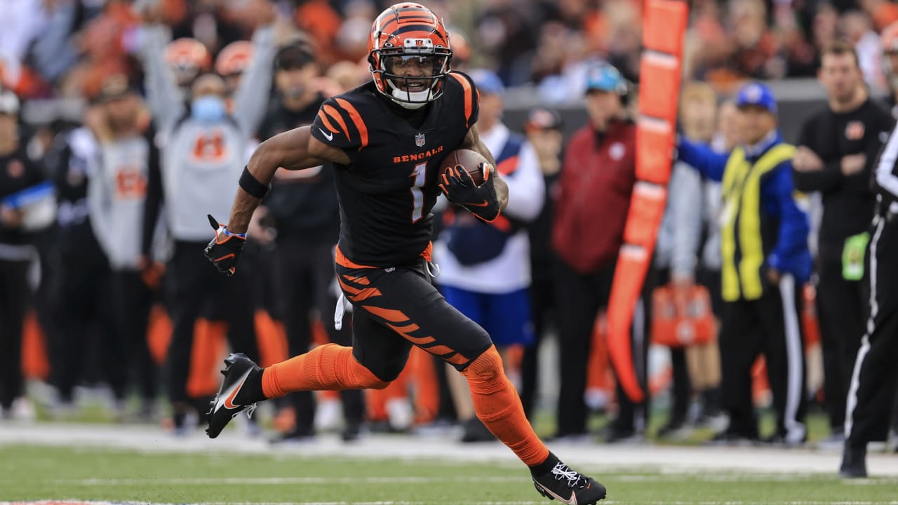 Cincinnati Bengals wide receiver Ja'Marr Chase wows Cincy crowd with ...