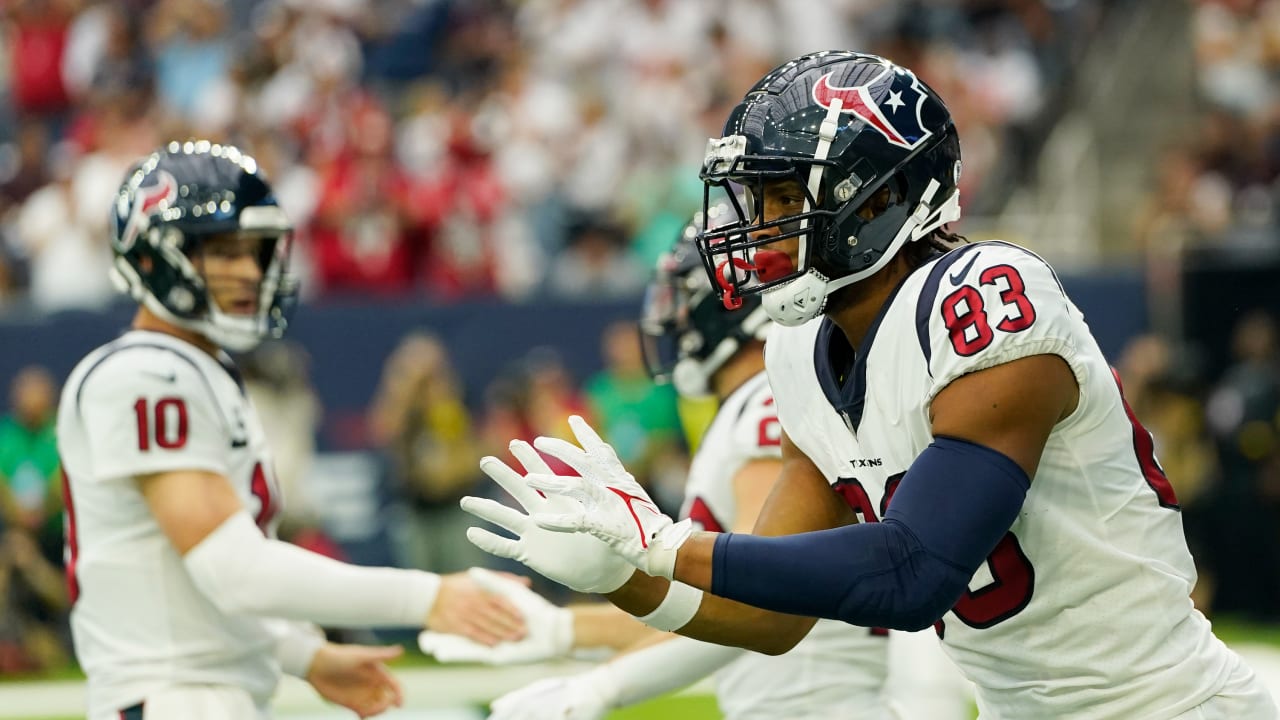 Raiders sign former Texans tight end O.J. Howard