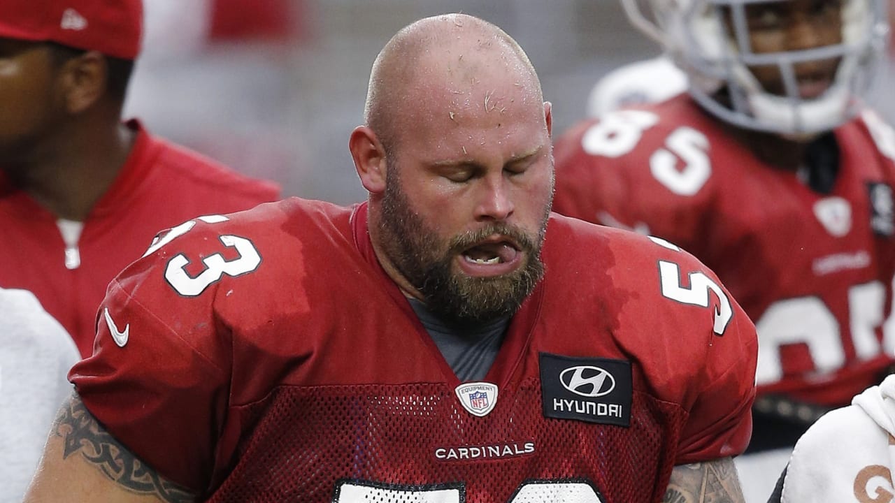 Cardinals lose veteran center A.Q. Shipley to torn ACL