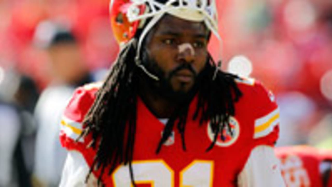 Dunta Robinson released by Kansas City Chiefs