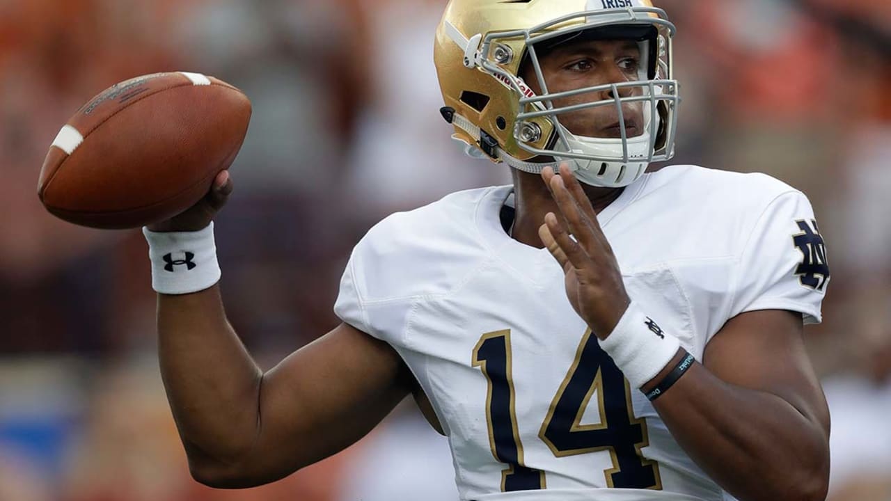 DeShone Kizer uses pro day to show off improvements