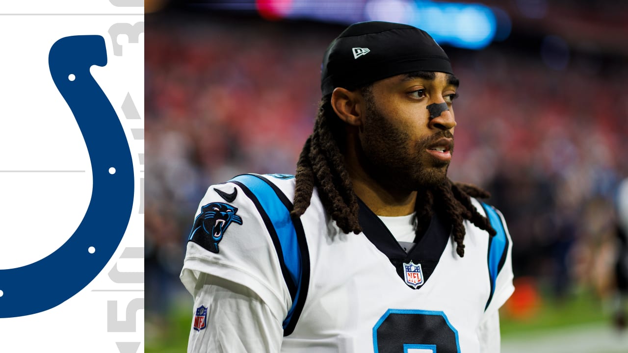 NFL news: Stephon Gilmore signs with Colts - Silver And Black Pride