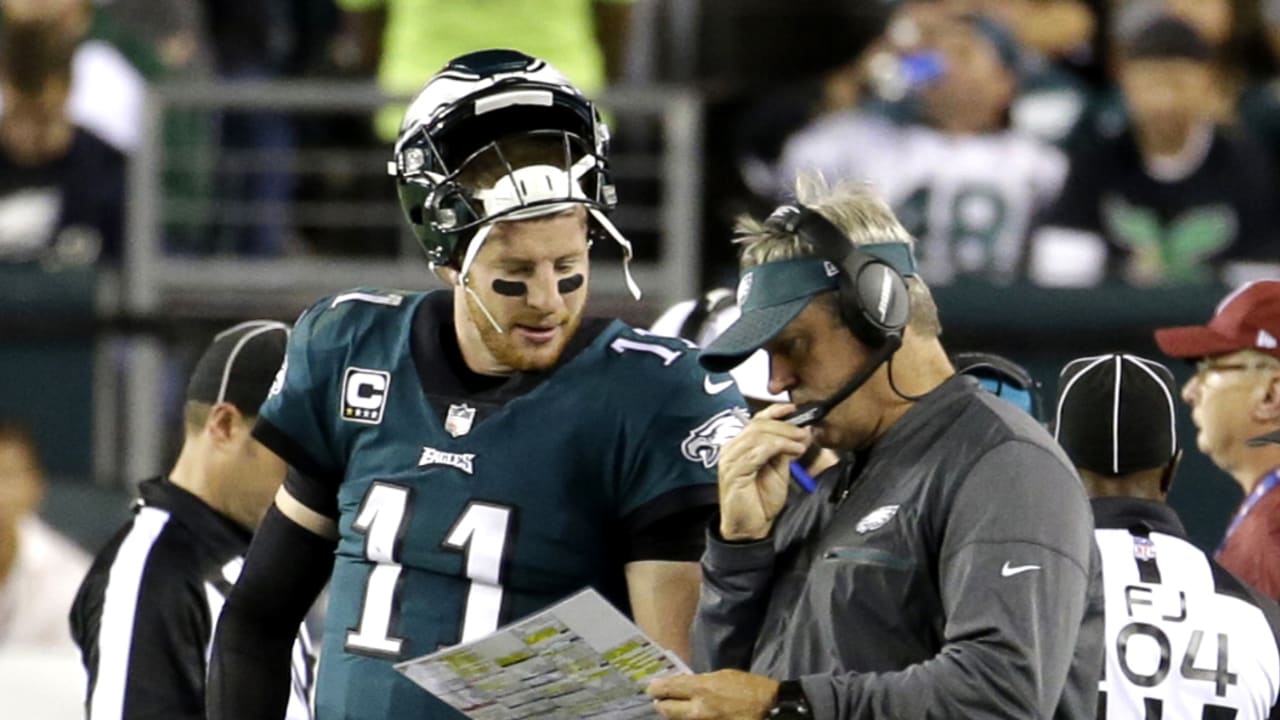 carson-wentz-102517