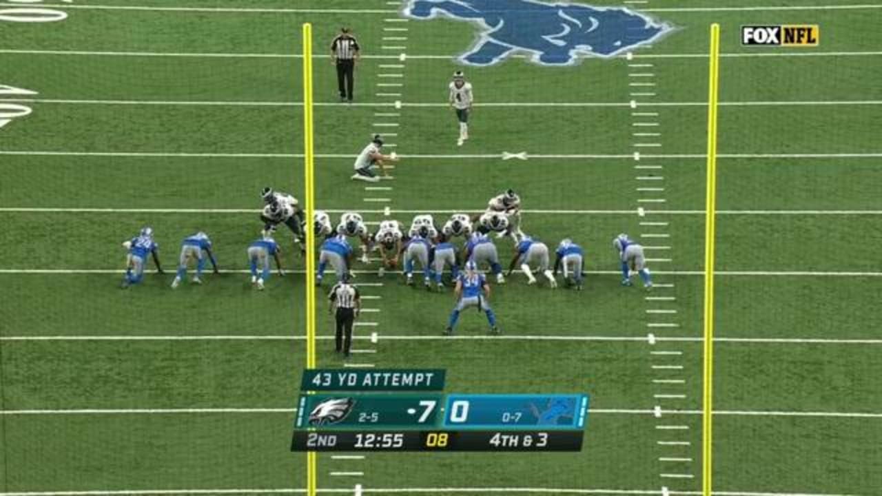 Philadelphia Eagles kicker Elliott's 43yard field goal splits uprights