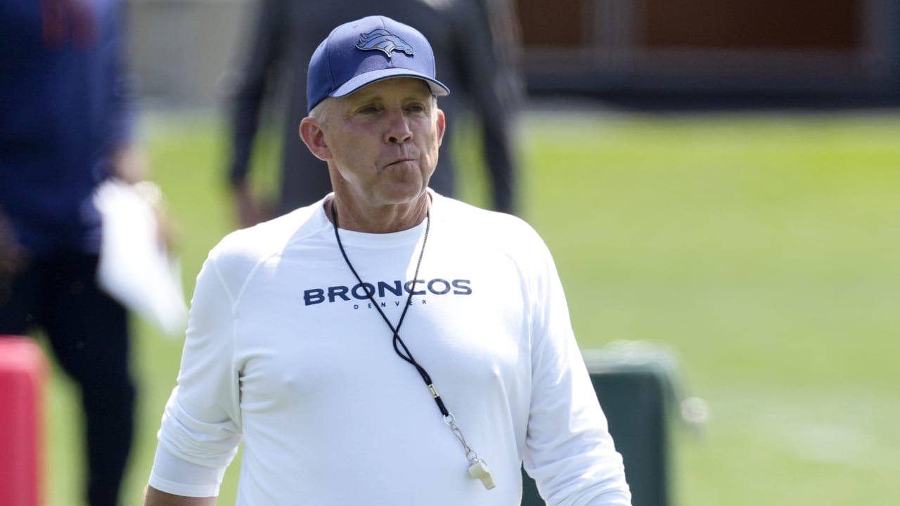 New Denver Broncos head coach labels 2022 coaching staff 'one of the worst  in history'