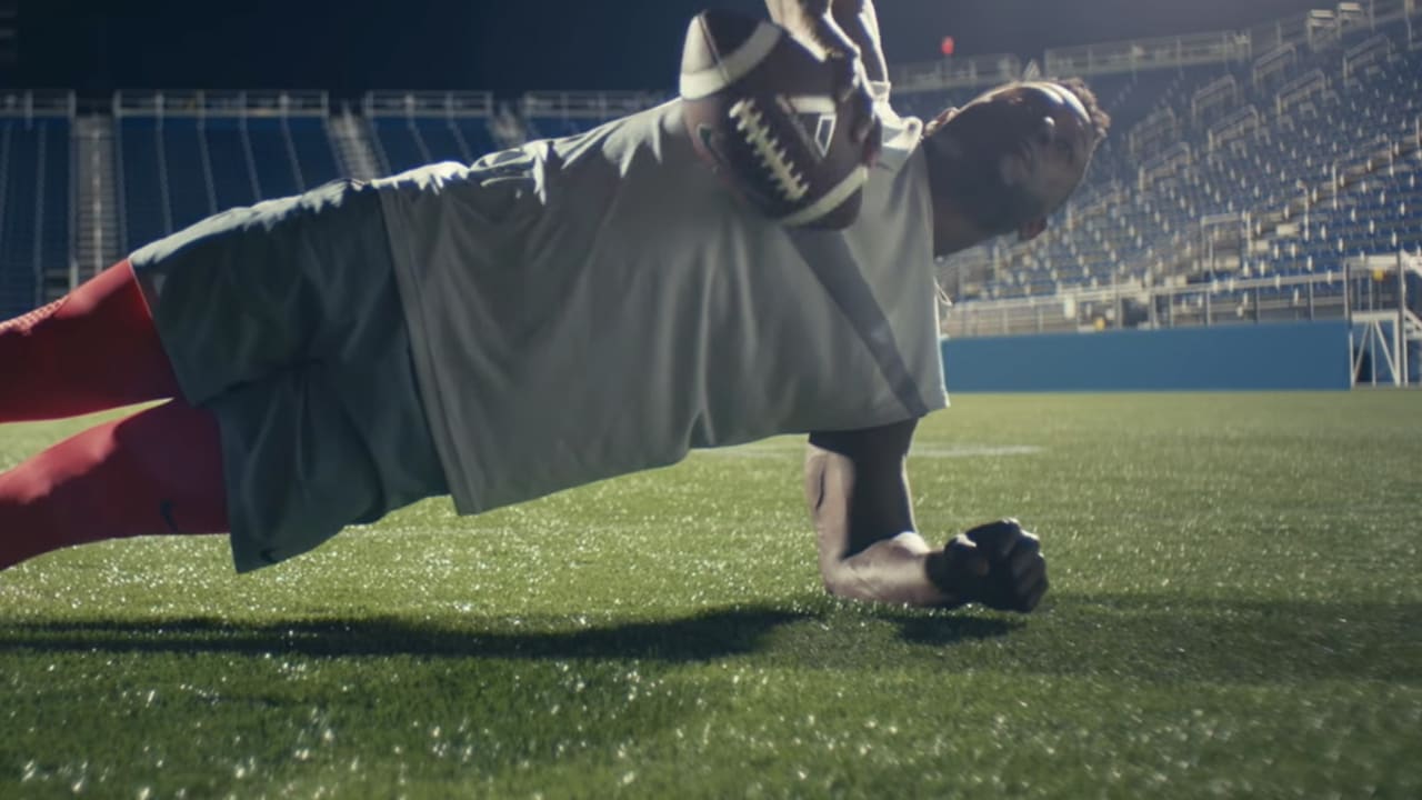 antonio-brown-170508-spot.jpg