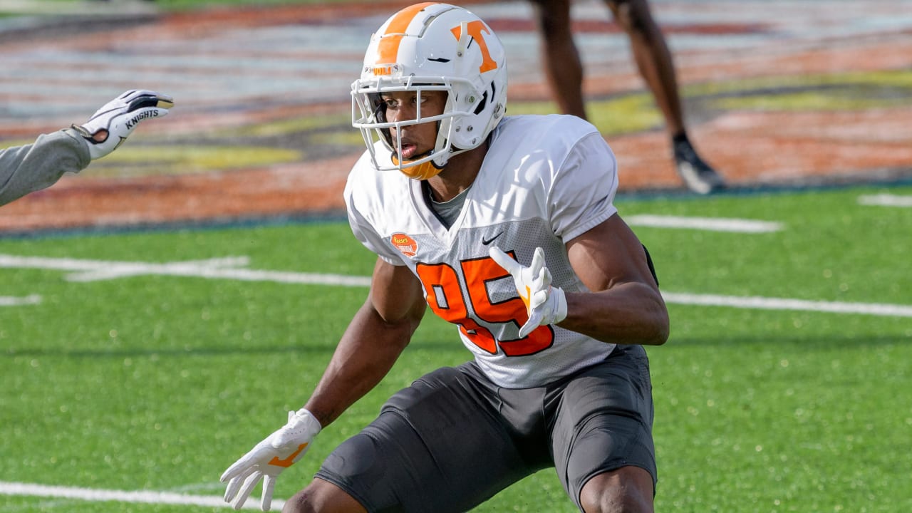 NFL Draft: LA Charges select Vols WR Josh Palmer in third round