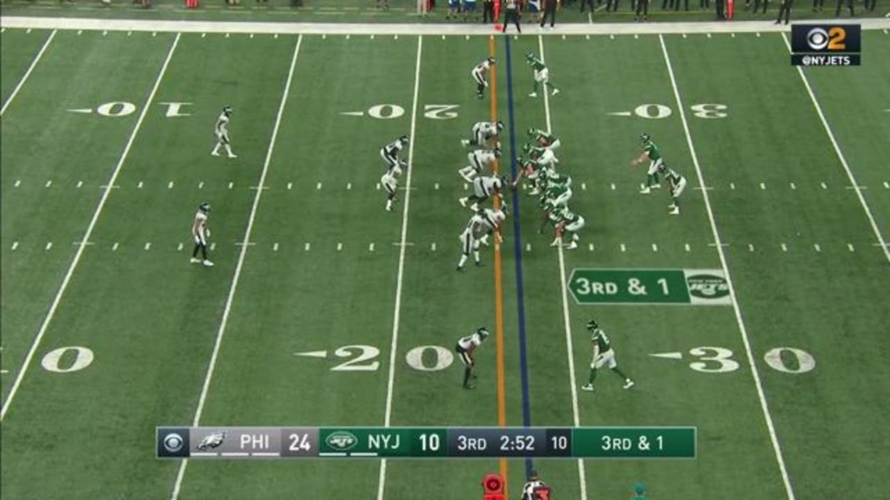 Can't-Miss Play: New York Jets running back Ty Johnson evades