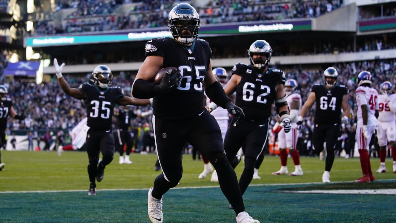 Eagles' Lane Johnson continues to take shots at Patriots - 6abc Philadelphia