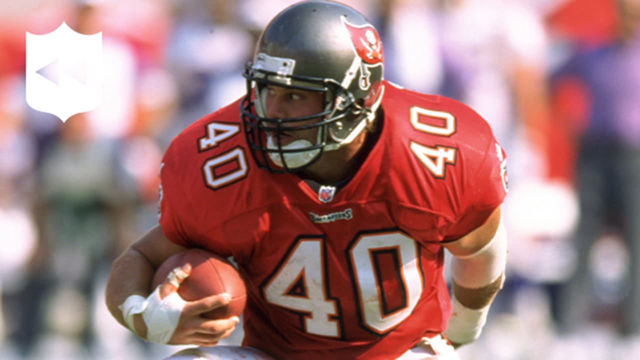 NFL Throwback How Mike Alstott became the last dominant fullback