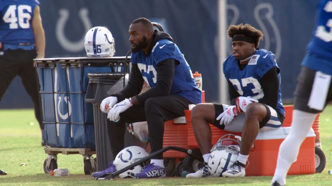 Colts LB Darius Leonard watches tape and talks Maniac Foundation