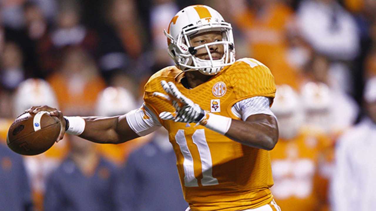 joshua-dobbs-150805-wide.jpg