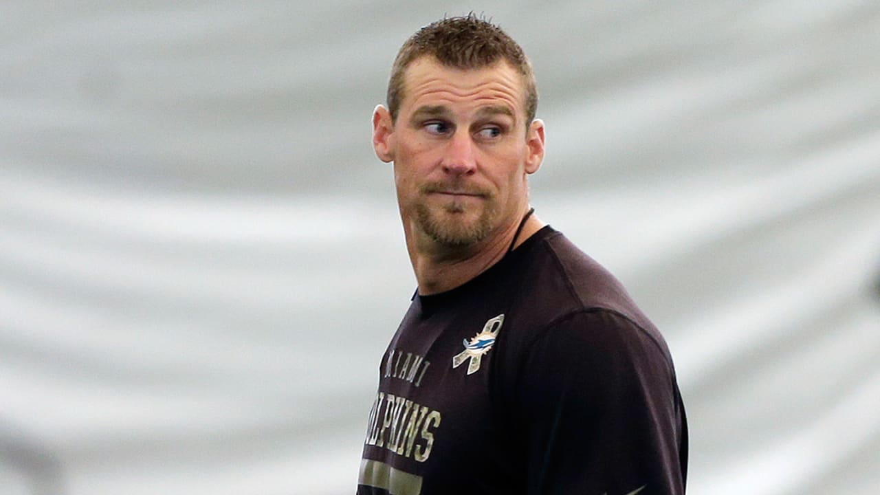 dan campbell-151007-Spot.jpg