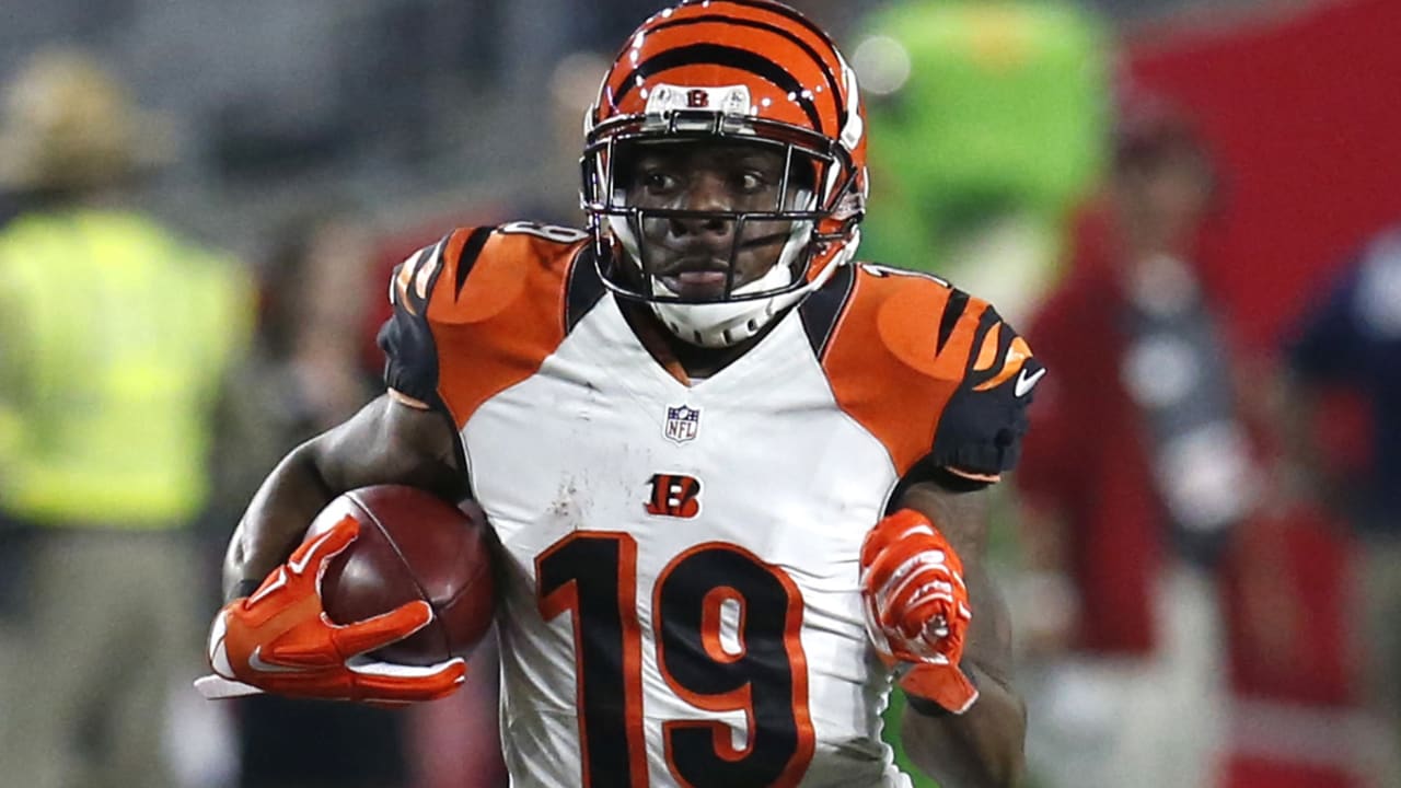 brandon-tate-160304-spot.jpg
